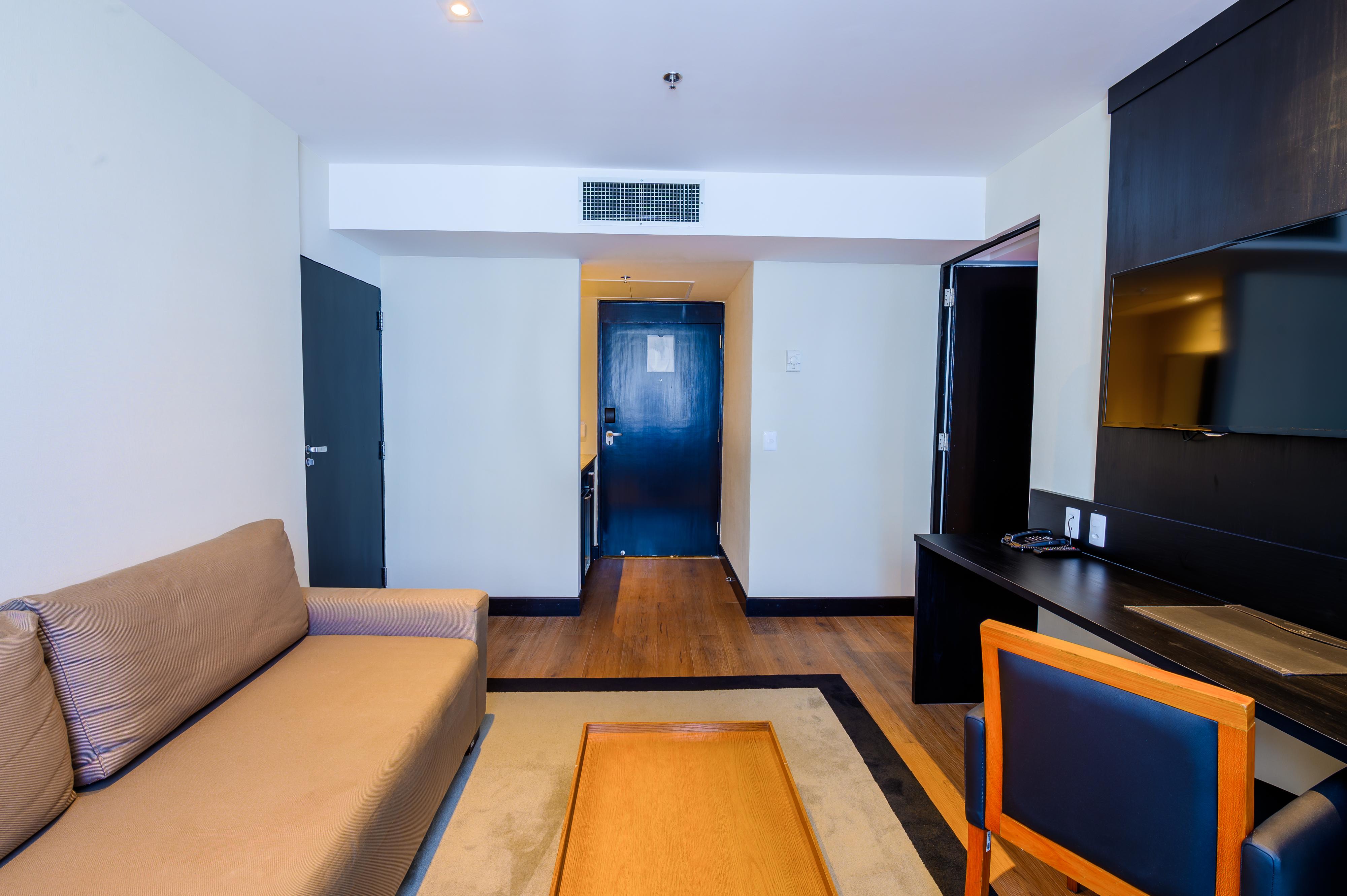 Windsor Leme 4*